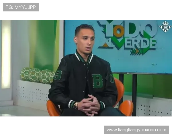 安东尼专访畅谈偶像梅西感谢曼联拒绝拜仁渴望世界杯梦想